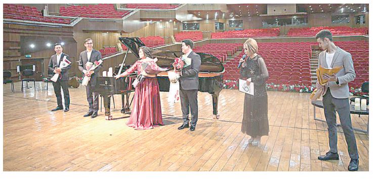 «جۇلدىزبەن ءبىر ساحنادا» جوباسى باستالدى