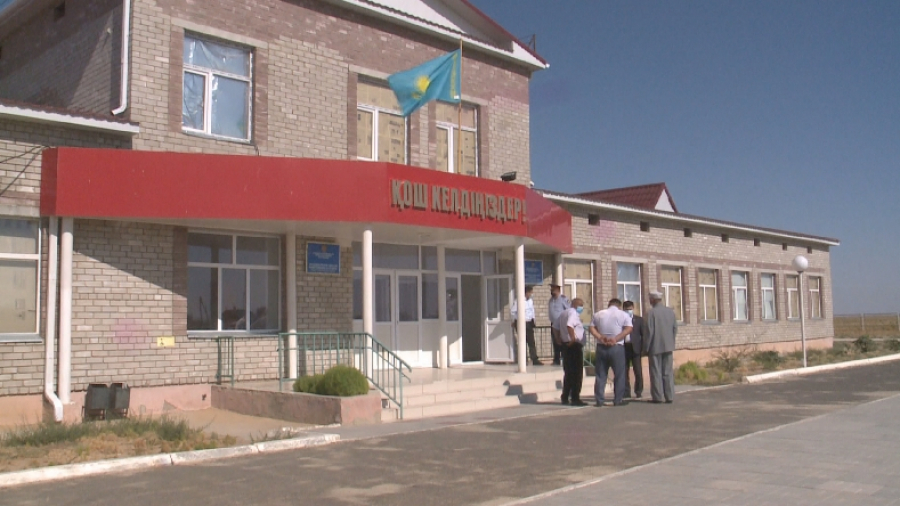 اۋىل مەكتەپتەرى جابىلىپ جاتىر