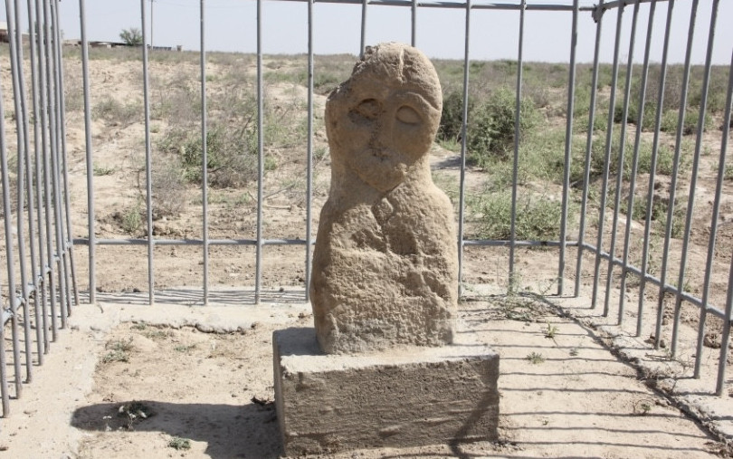 توعىزىنشى بالبال تاس