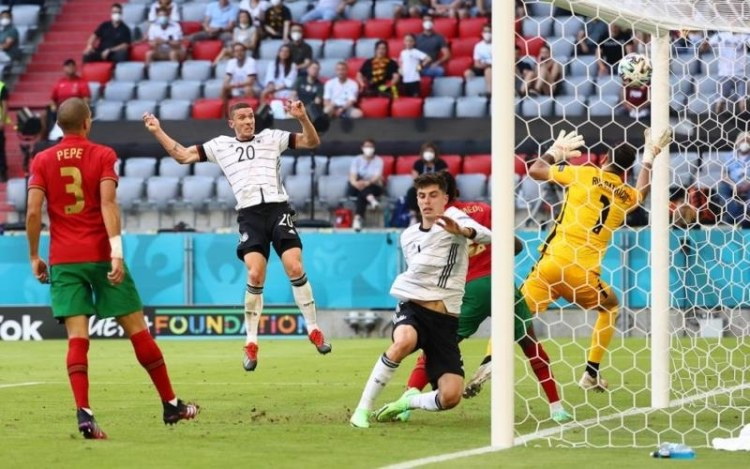 توپتىق كەزەڭدەگى تارتىس جالعاسۋدا