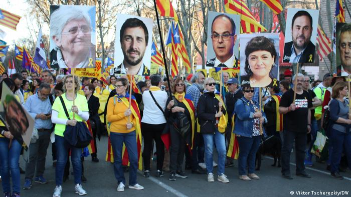 يسپانياداعى ساياسي جىلىمىق