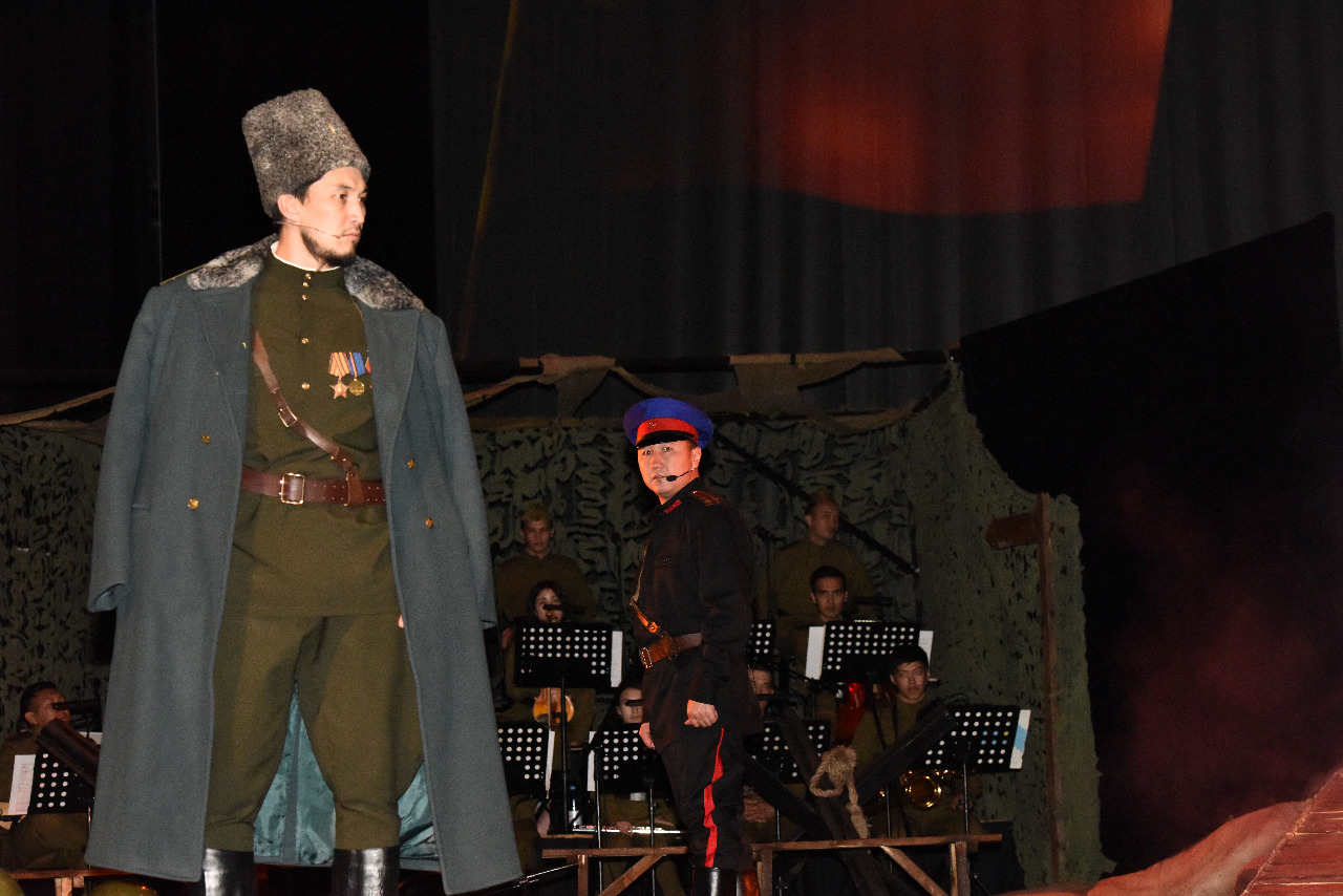 قاھارماندى دارىپتەگەن قويىلىم