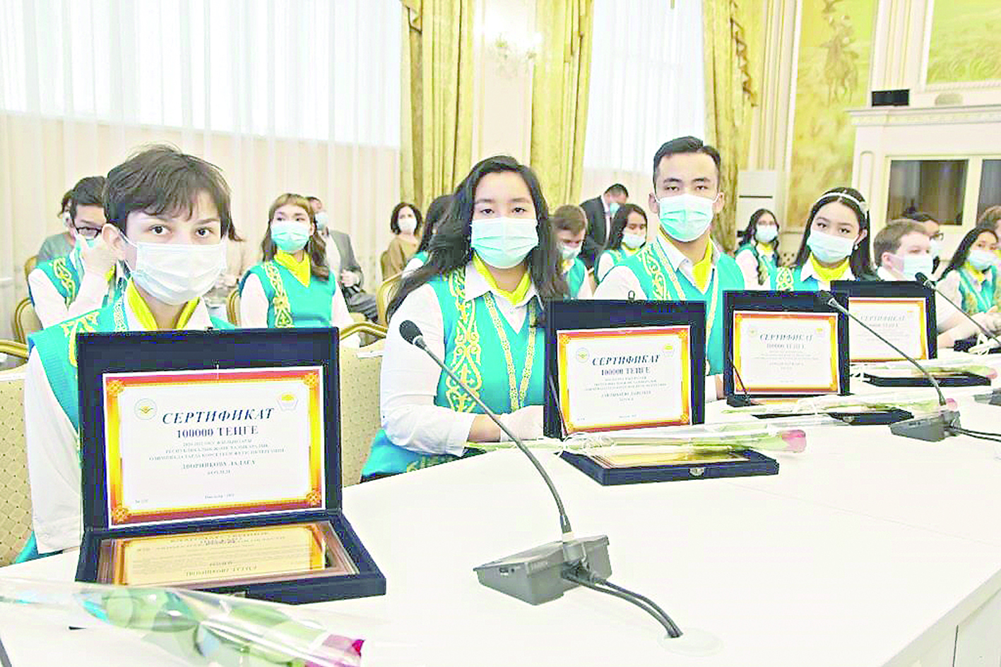 دارىندى وقۋشىلار  245 مەدال جەڭىپ الدى