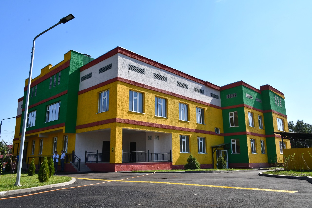 الماتىدا جاڭا مەكتەپتەر مەن بالاباقشالار اشىلدى