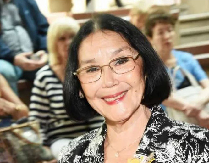 كسرو مەملەكەتتىك سىيلىعىنىڭ لاۋرەاتى ناتاليا ارىنباساروۆا:  ۇلىمنىڭ تەكتى اۋلەتىنە  كىر كەلتىرمەيتىنىنە سەنەمىن...