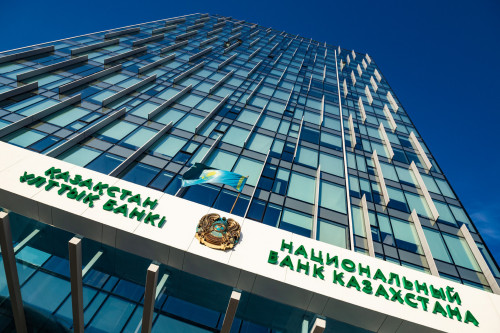 الەمدىك قارجى نارىعى: ءۇمىت پەن كۇدىك