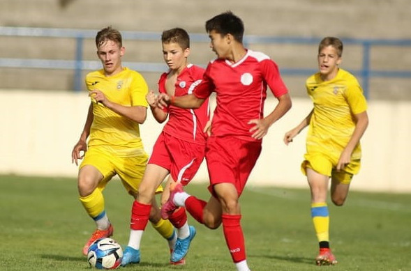 حورۆاتيادا دوپ تەۋىپ ءجۇر