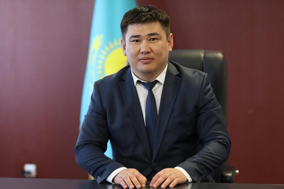 اتىراۋدا يندەر اۋدانىنىڭ اكىمى تاعايىندالدى