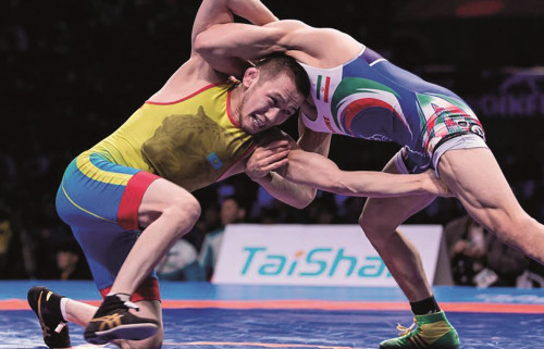 ەندى ەركىن كۇرەسكە ەلەڭدەيمىز...