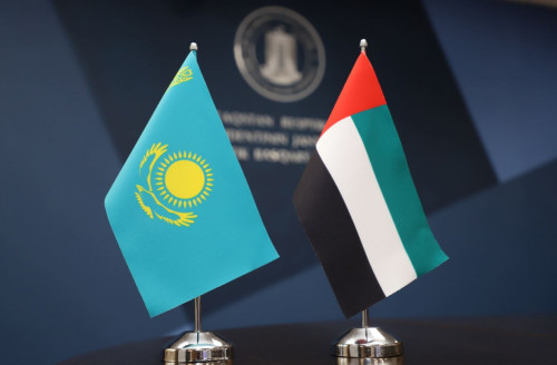 ۇكىمەتارالىق كوميسسيا وتىرىسى