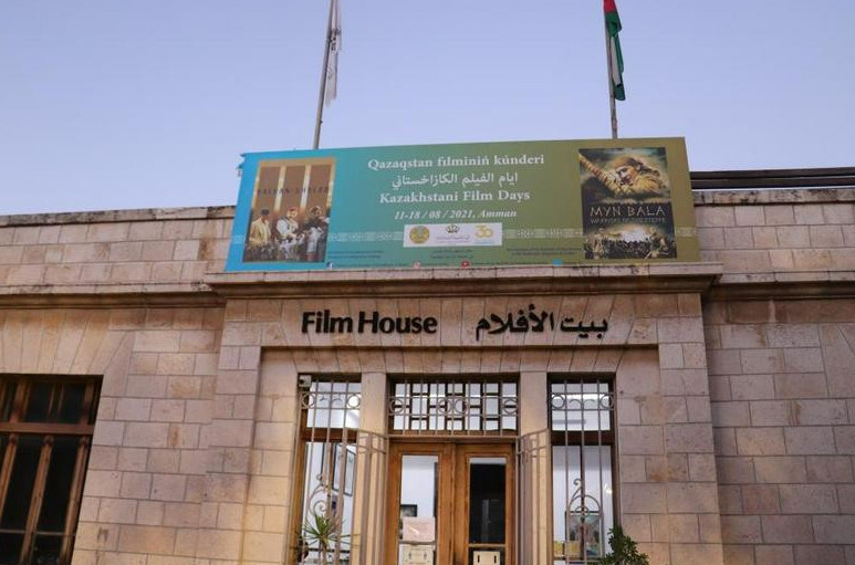 «بالۋان شولاقتى» تاماشالادى