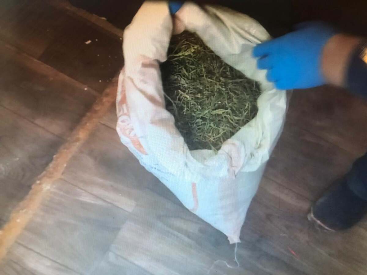 ەسىرتكى ساتقان مۇعالىم 10 جىلعا سوتتالدى