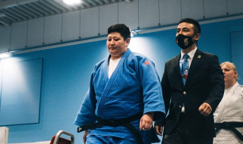 زارينا بايباتينا پاراليمپيادا ويىندارىنىڭ فينالىنا شىقتى