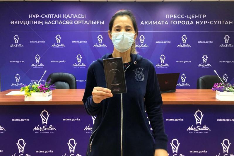 نۇر-سۇلتاندا ۆاكتسينا العاندار ۇتىس ويىنىنان سوڭعى ۇلگىدەگى 19 iPhone يەلەندى