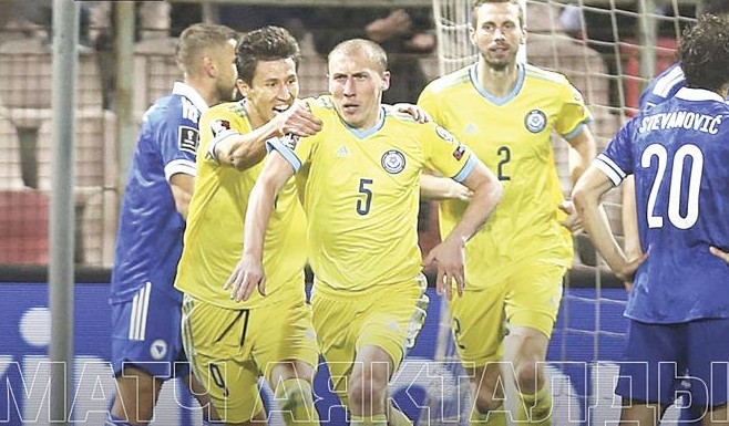 بوسنيادان بوس قايتپادىق