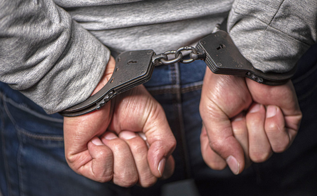 الماتىدا بىرنەشە پاتەردى توناعان ۇرى ۇستالدى