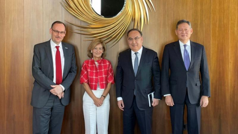 پرەزيدەنتتىڭ ارناۋلى وكىلى ەقىۇ-نىڭ باق بوستاندىعى جونىندەگى وكىلىمەن كەزدەستى