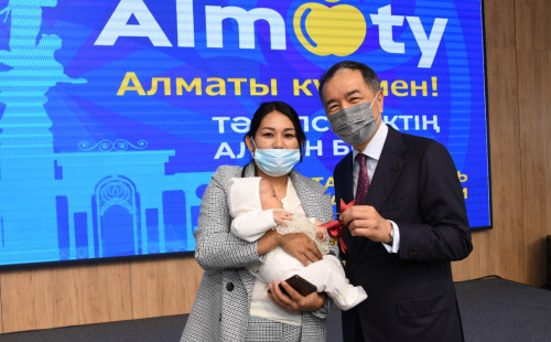 2 ميلليونىنشى تۇرعىنعا پاتەر سىيلادى