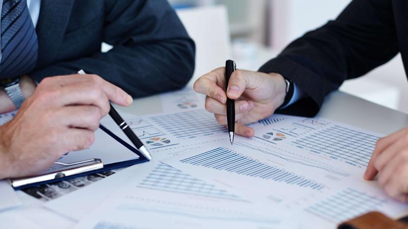 اككرەديتتەۋ قىزمەتىنىڭ قۇنى تومەندەدى