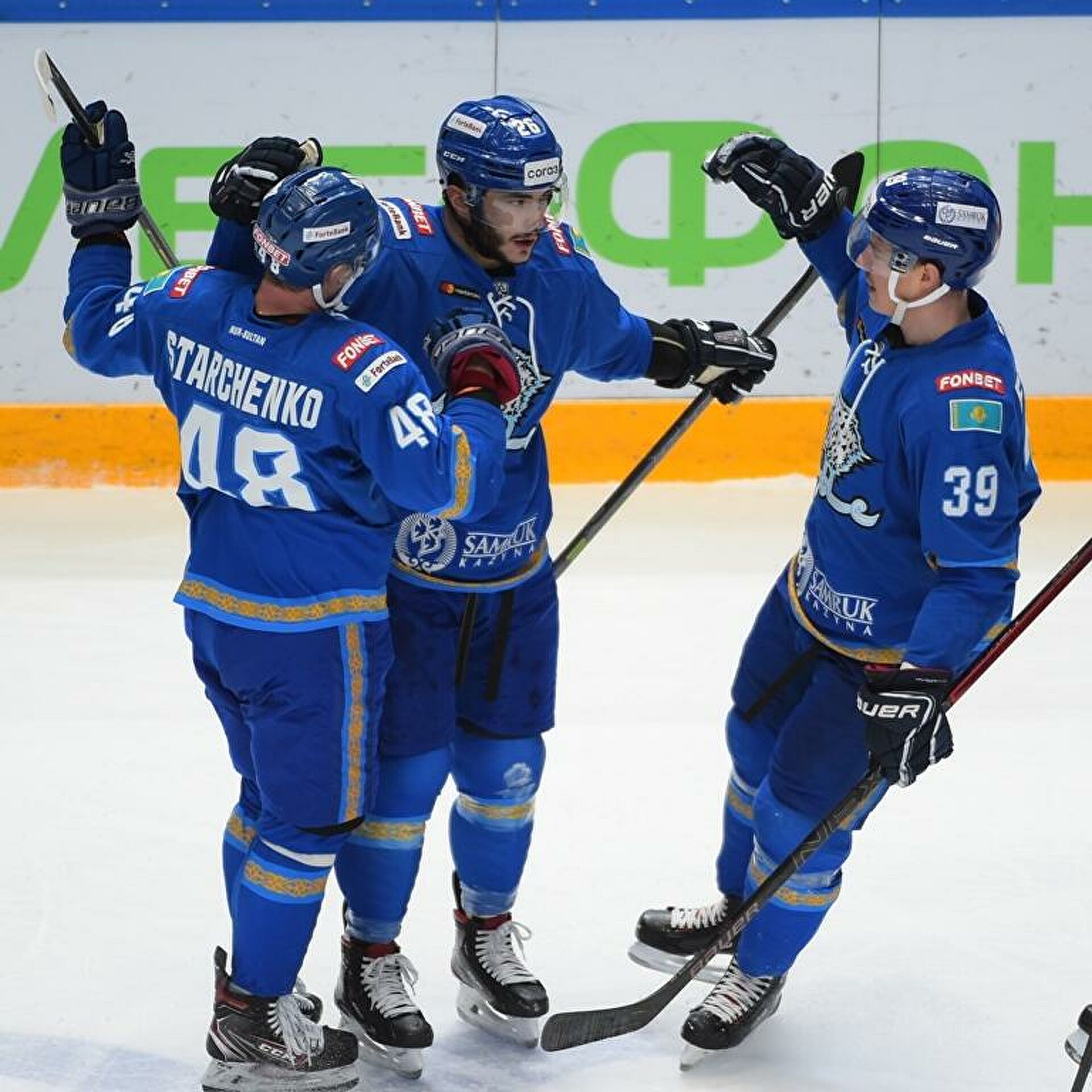 «بارىس» «اۆانگاردتى» ۇتتى