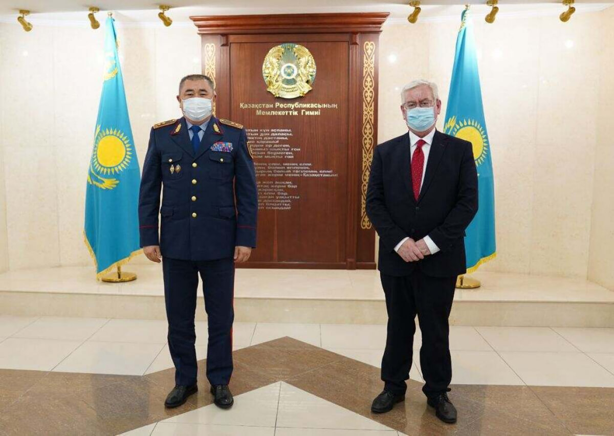 ەرلان تۇرعىمباەۆ ەو-نىڭ ادام قۇقىقتارى جونىندەگى وكىلدەرىمەن كەزدەستى