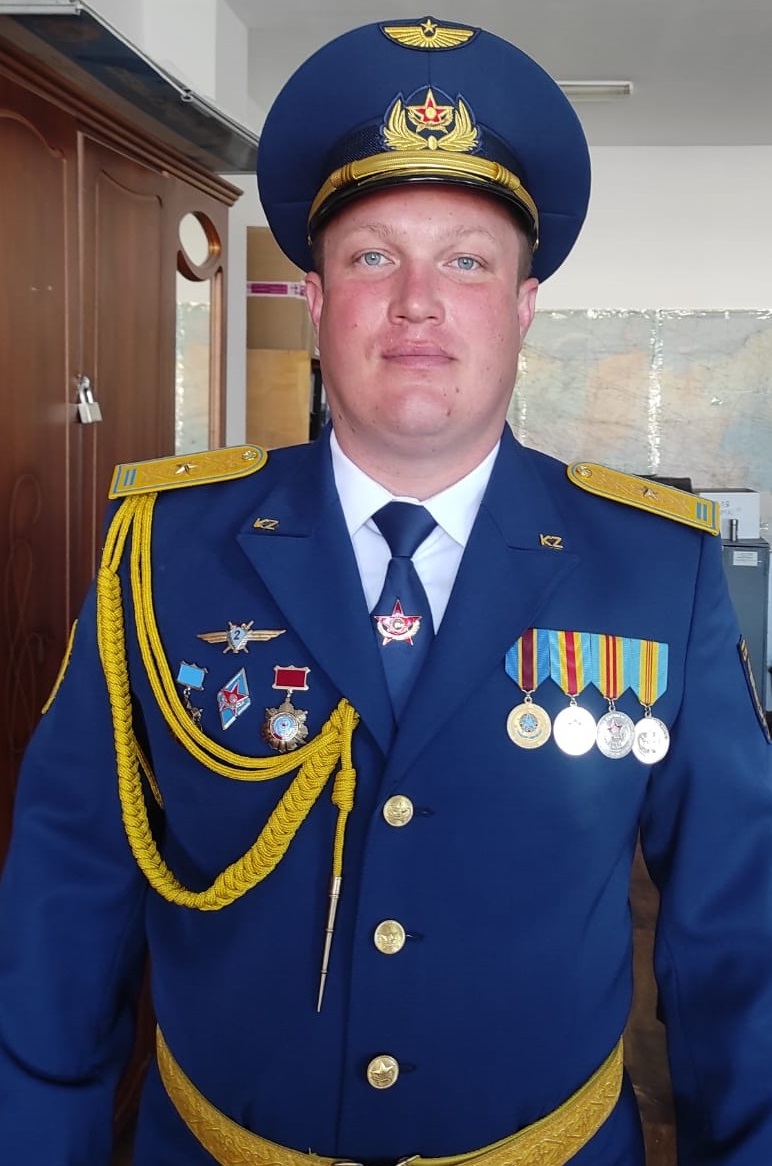 ۇلتتىق ۇلان وفيتسەرى ۇشاقتا ادام ءومىرىن قۇتقاردى