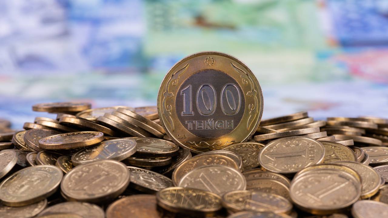 قازاقستاندىقتار قاعاز اقشادان باس تارتۋدا