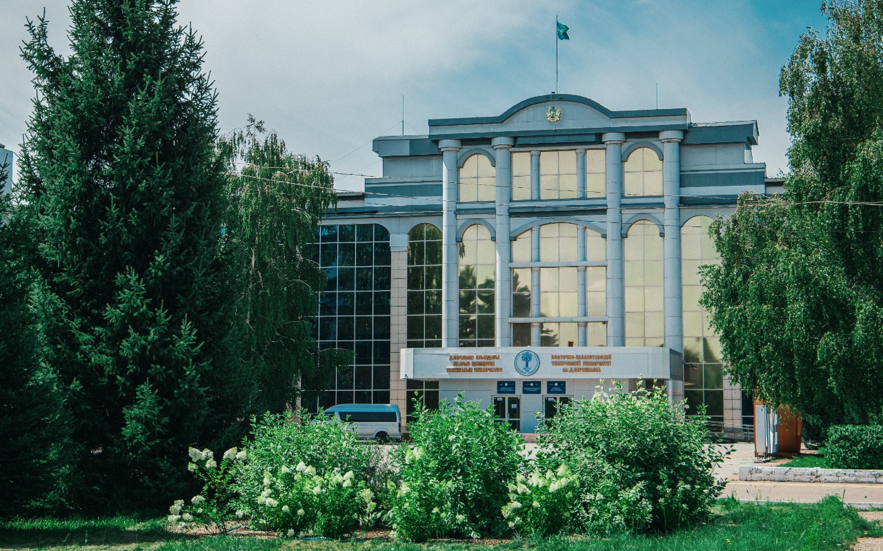 ۇستازداردىڭ جالاقىسى ايتارلىقتاي ءوستى