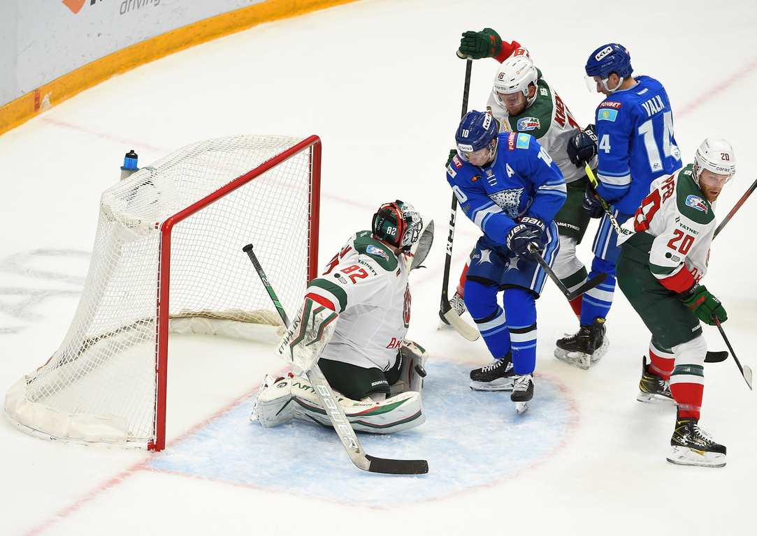 «اق بارستىڭ» ەكپىنىنە شىدامادى