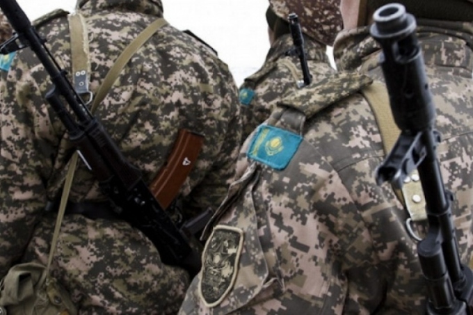 تەمىرتاۋدا اسكەري قىزمەتشى ءوزىن اتىپ تاستادى