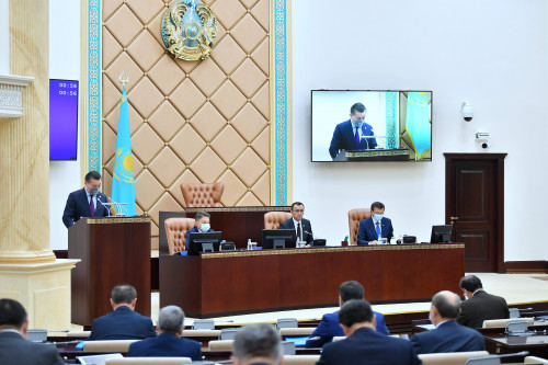 قارۋ-جاراقتى ساقتاۋ ءتارتىبى زاڭمەن رەتتەلەدى