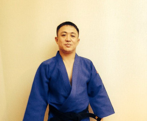 جەتپىسباەۆتىڭ جۇلدەسى ساراپقا سالىندى