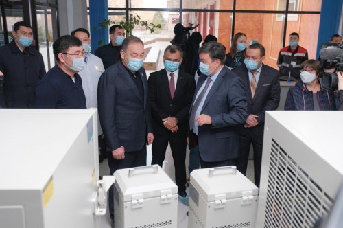 «ارسەلورميتتال تەمىرتاۋ» Pfizer-گە ارنالعان مۇزداتقىش كامەرالارمەن قامتاماسىز ەتتى