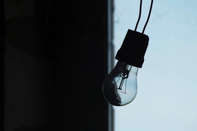 بقو-دا بورانعا بايلانىستى بىرقاتار اۋداندا ەلەكتر جارىعى ءوشتى