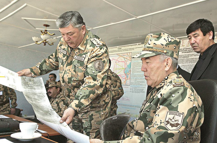 ەلباسى ن.ءا.نازارباەۆ – قازاقستان قارۋلى كۇشتەرىنىڭ نەگىزىن قالاۋشى