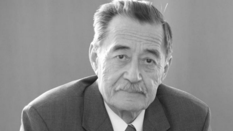 مەملەكەت باسشىسى داۋلەت سەمباەۆتىڭ جاقىندارى مەن تۋىستارىنا كوڭىل ايتتى