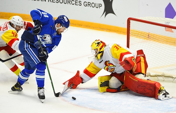 «بارىستىڭ» بابى كەلىسپەي تۇر