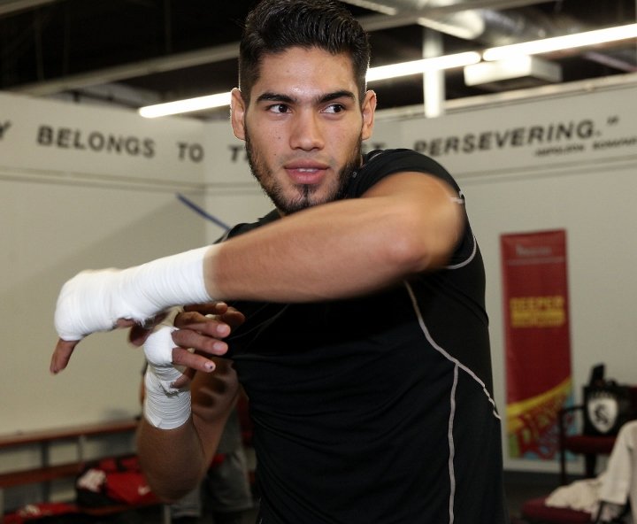 حيلبەرتو راميرەس: بيۆول - الۆارەس ويلاستىرعان ويىنداعى ۇساق تيىن