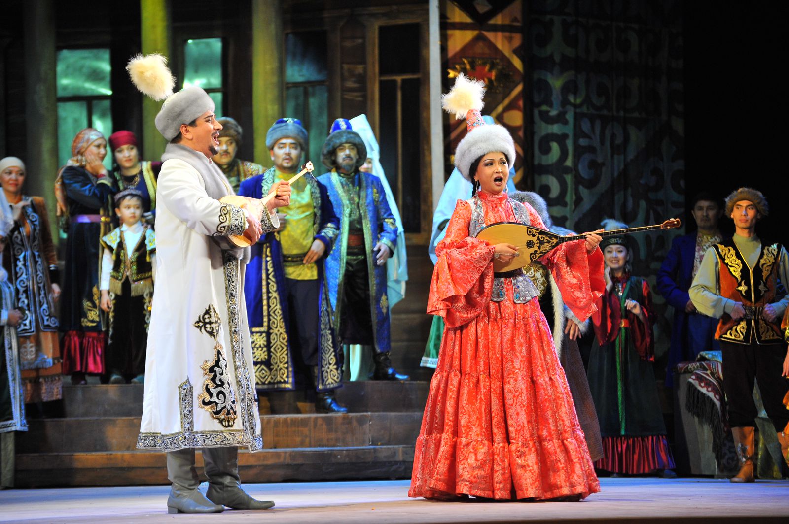 تاۋەلسىزدىك جانە تەاتر