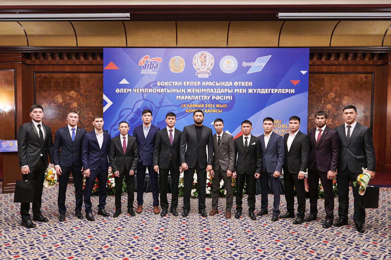 الەم چەمپيوندارى مەن جۇلدەگەرلەرى ماراپاتتالدى