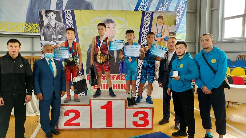 بالعىن بالۋاندار بەلدەستى