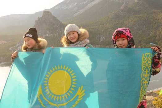 تاريحي مەكەنگە ساياحات