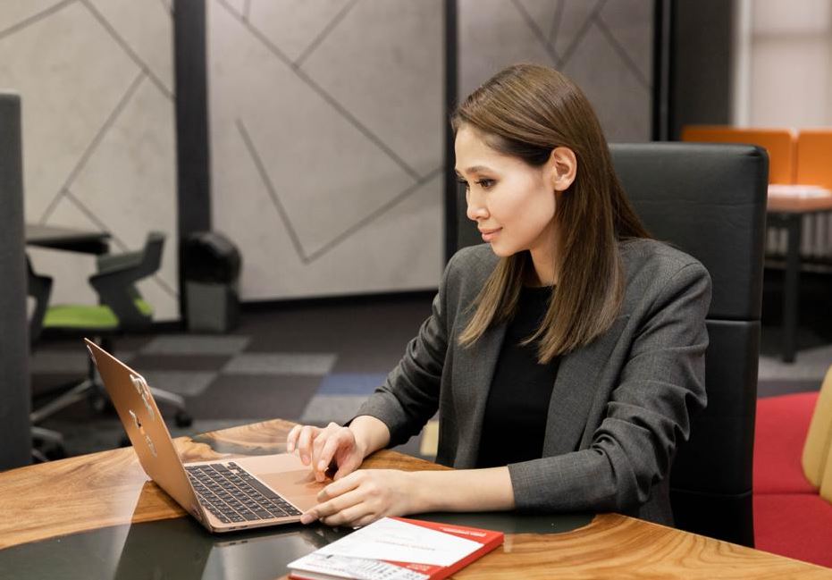 بىزدەگى ءبىلىم كاسىپكەردىڭ ءىسىن حالىقارالىق دەڭگەيگە شىعارادى - الينا ابدراحمانوۆا