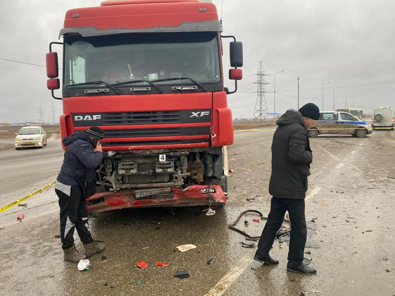 اتىراۋدا جول اپاتىنان ەكى ادام مەرت بولدى