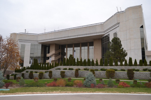 الماتىدا تاريحي ەسكەرتكىشتىڭ قاسبەتىن قايتا جوندەۋ باستالدى