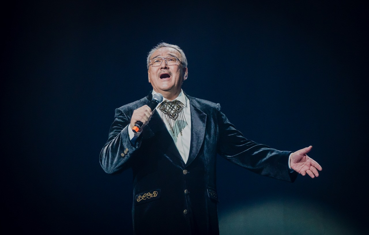 وتاندىق حيت اندەردىڭ 30 جىلدىق كونتسەرت-ميۋزيكلى ءوتتى