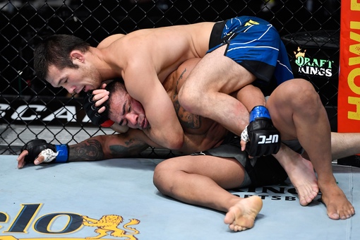 دوپينگ داۋى: شاۆكاتتان جەڭىلگەن سپورتشى ءتورت جىلعا جازالاندى