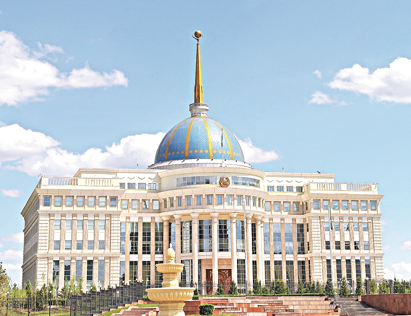 ادام مەملەكەت ءۇشىن ەمەس, مەملەكەت ادام ءۇشىن