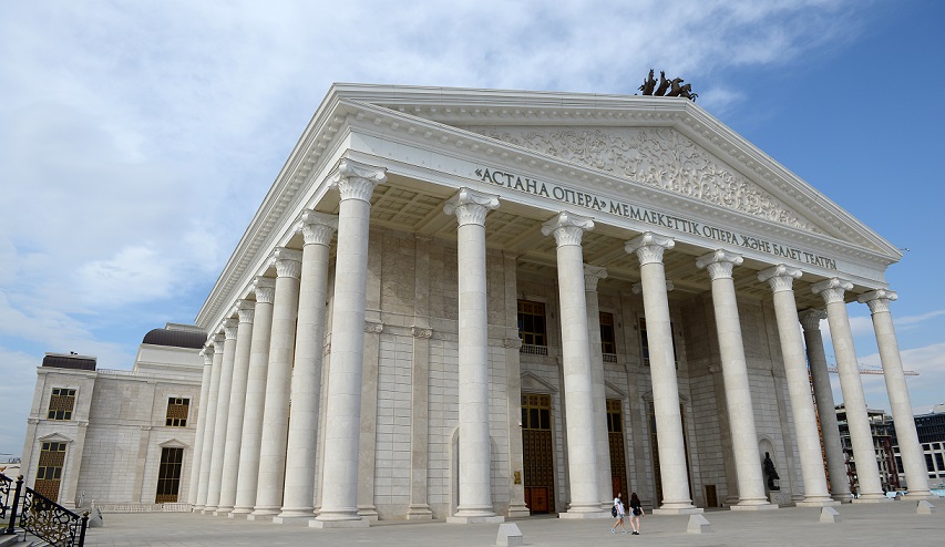 ماەستروعا ارنالعان كەش