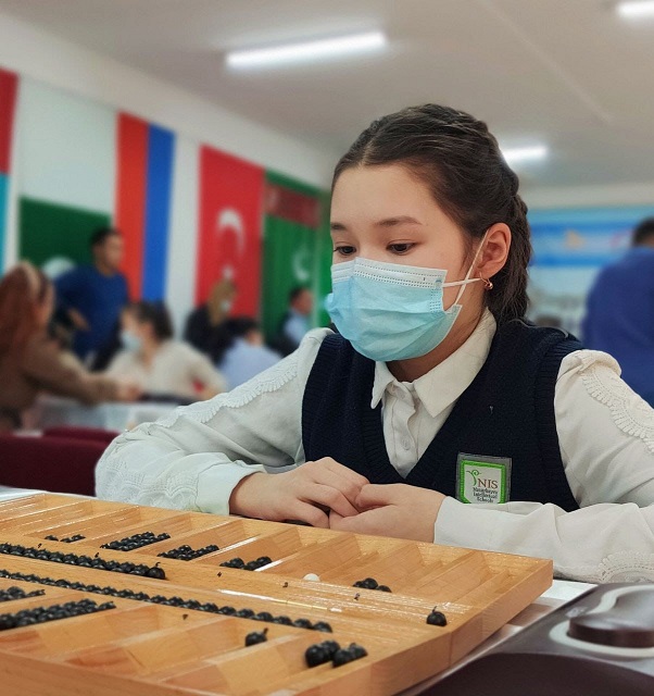 توعىزقۇمالاقتان توپ جاردى